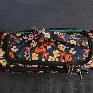 Lug Cosmetic Trolley